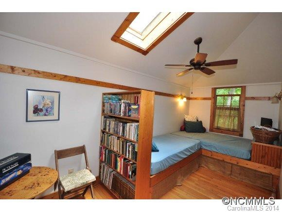 49 S. Serpentine - Photo 14