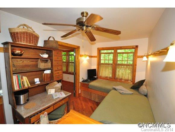 49 S. Serpentine - Photo 8