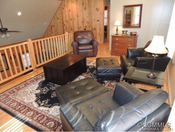725 Watkins Rd. - Photo 7