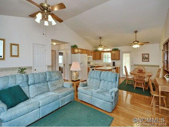 306 GOLF COURSE ROAD - Photo 3