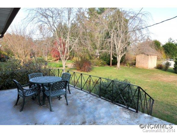 221 Balsam Rd. - Photo 14