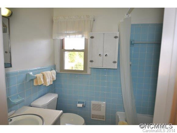221 Balsam Rd. - Photo 7