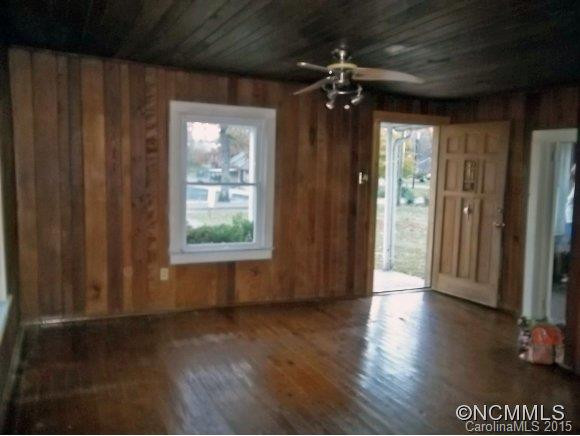 35 Hilt Street - Photo 3