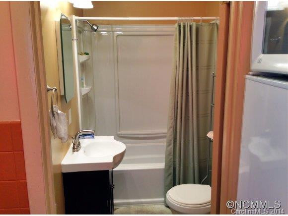 33 Wentworth Avenue - Photo 15