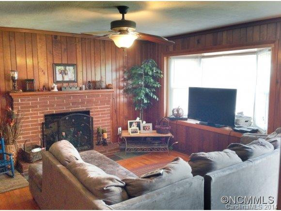33 Wentworth Avenue - Photo 3