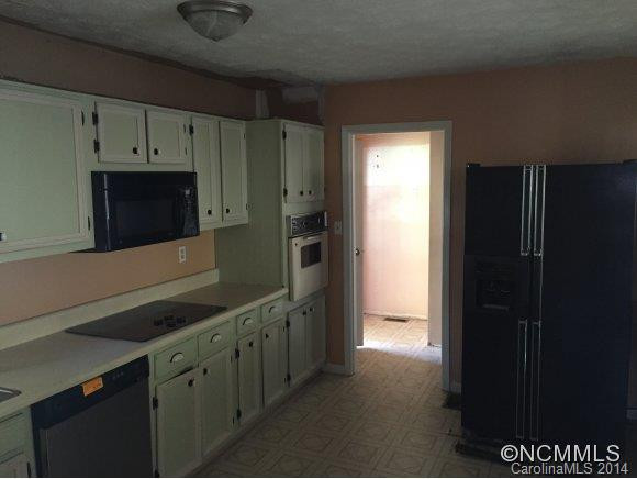 620 Forest Street - Photo 4