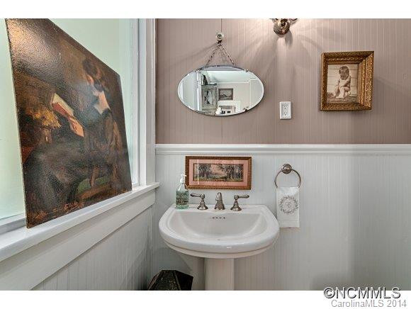96 Edwin Place - Photo 8