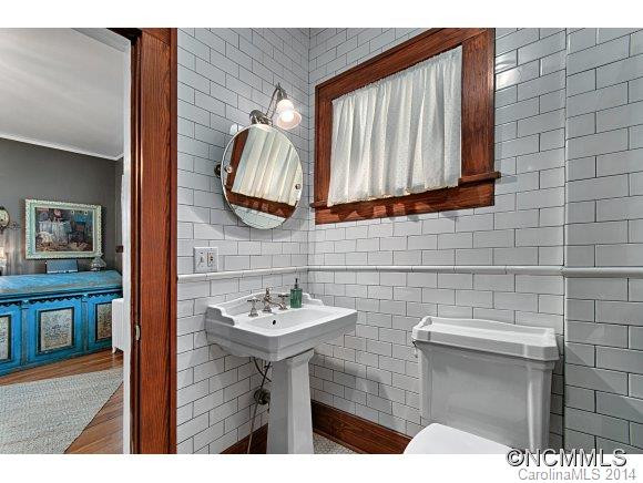 96 Edwin Place - Photo 9