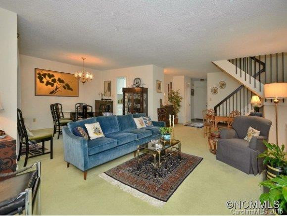 402 Crowfields Drive - Photo 4