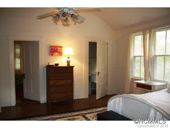 357 Chisholm - Photo 17