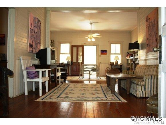 357 Chisholm - Photo 4