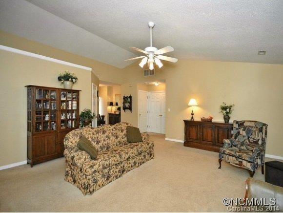 1013 THORNCREST DRIVE - Photo 3