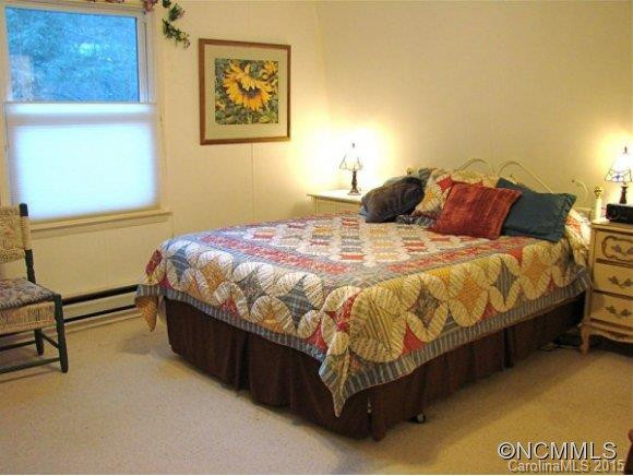 477 Locust - Photo 15