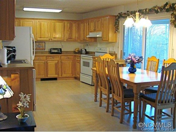 477 Locust - Photo 6