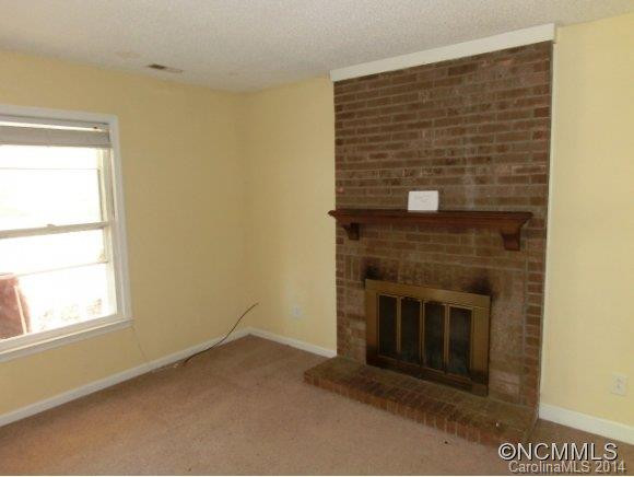 67 Lynwood Circle - Photo 3
