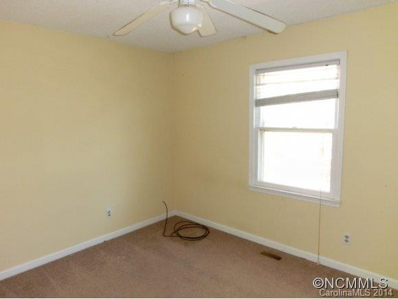 67 Lynwood Circle - Photo 7