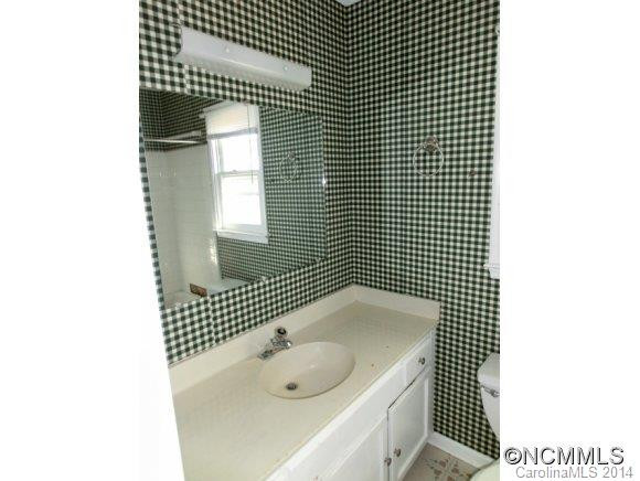 67 Lynwood Circle - Photo 8