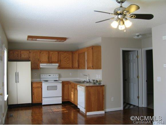 150 Stewart Street - Photo 3