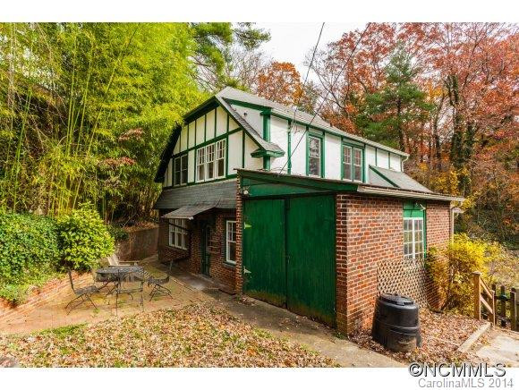 30 Caledonia - Photo 2