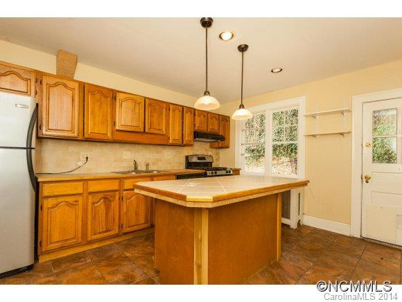 30 Caledonia - Photo 19