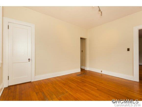30 Caledonia - Photo 20