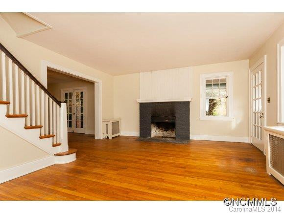 30 Caledonia - Photo 4