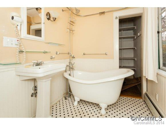 30 Caledonia - Photo 8