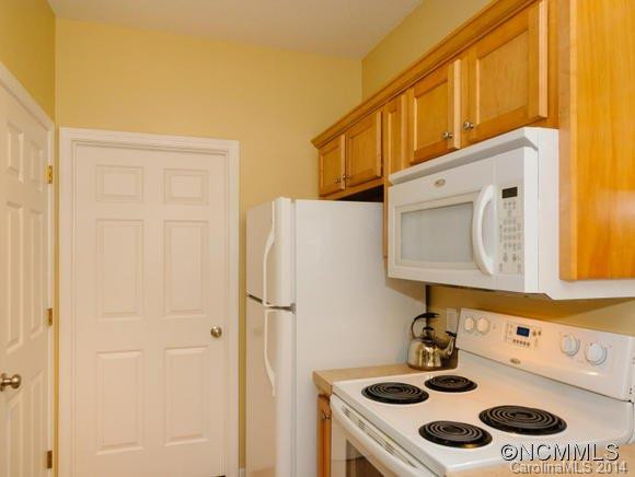 11 Northbrook Pl. Apt. B - Photo 13