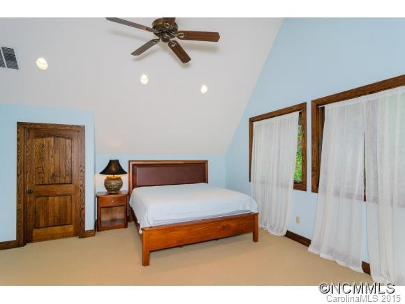 462 Holmes Road - Photo 13