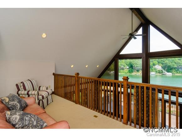 462 Holmes Road - Photo 16