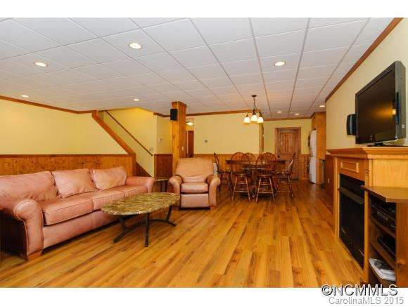 462 Holmes Road - Photo 22