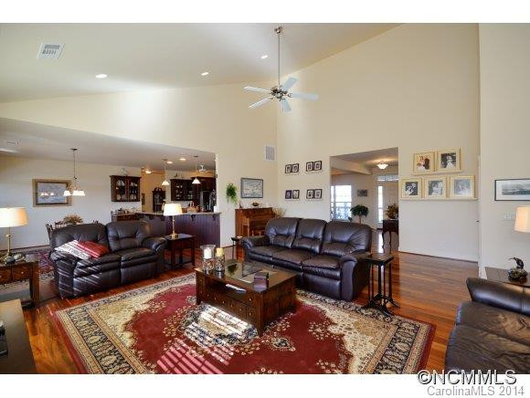 944 AR Thompson Road - Photo 4