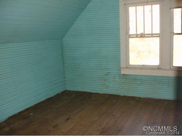 272 Hall Town Road - Photo 8