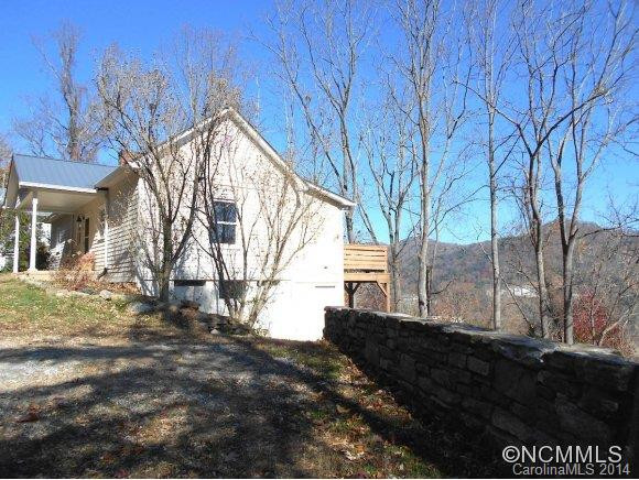 17 Delano Road - Photo 2