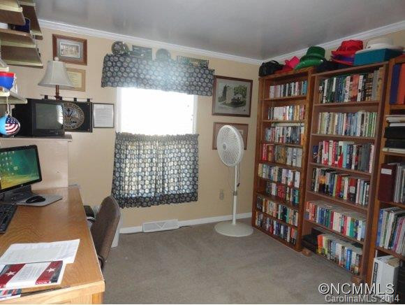 517 Riverwind Dr. - Photo 16
