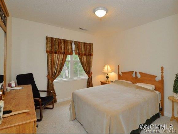 66 RED MAPLE DRIVE - Photo 11