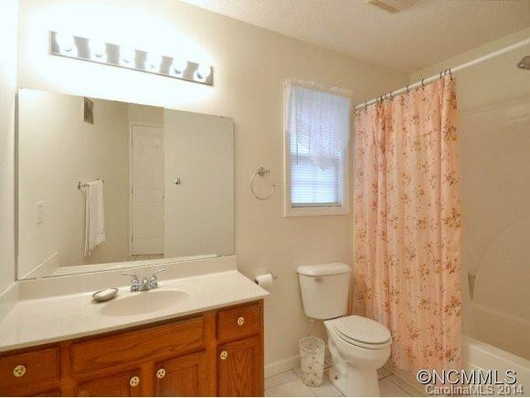 66 RED MAPLE DRIVE - Photo 13