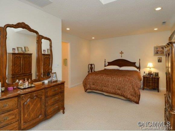 66 RED MAPLE DRIVE - Photo 5