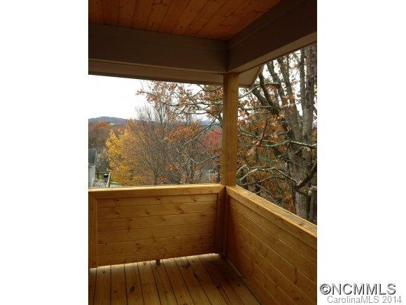 71 Mclain St. - Photo 11
