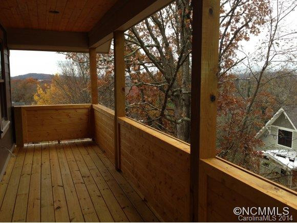 71 Mclain St. - Photo 9