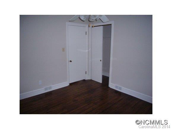154 SUNSET DRIVE - Photo 13