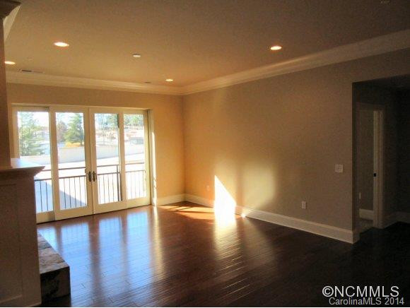 29 W French Broad st unit 313 - Photo 2