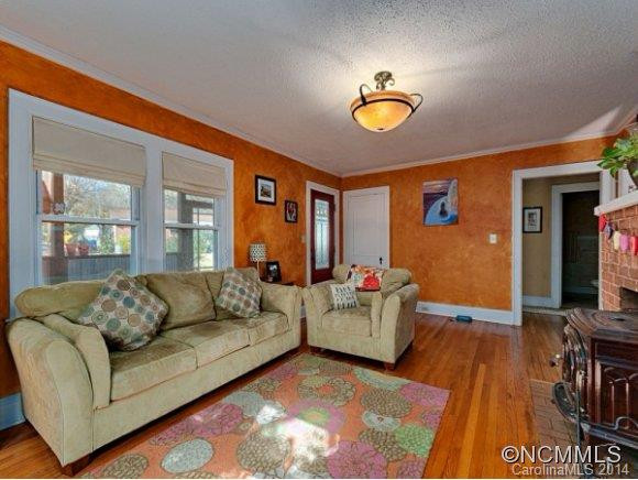 214 Sulphur Springs Road - Photo 3
