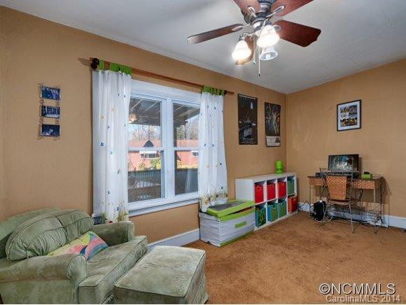214 Sulphur Springs Road - Photo 10