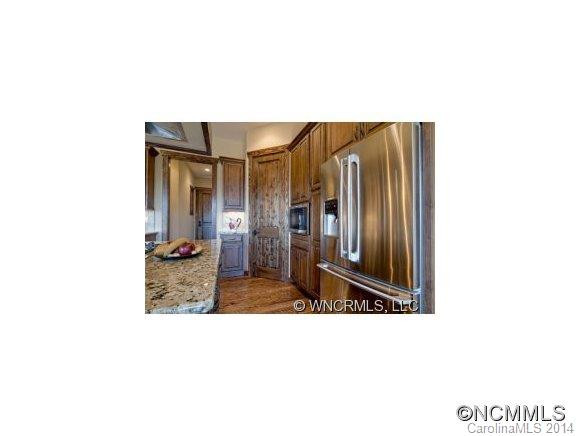128 Doveridge Drive - Photo 6