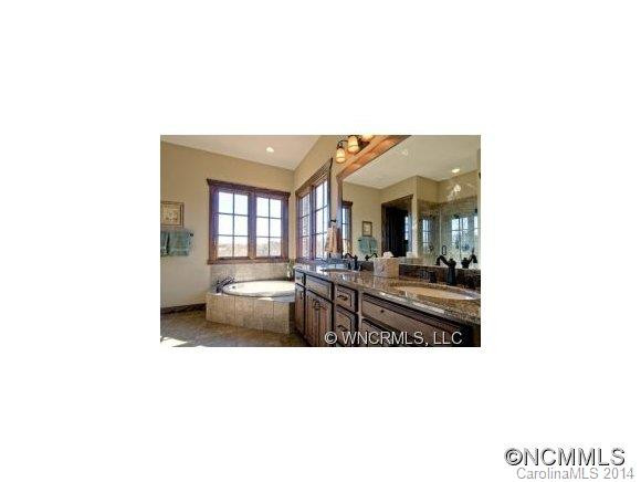 128 Doveridge Drive - Photo 9