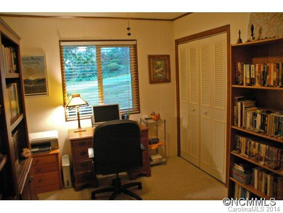 146 Azalea Way - Photo 13
