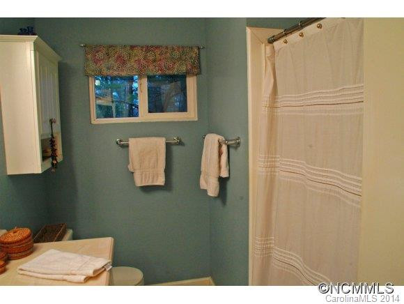 146 Azalea Way - Photo 14