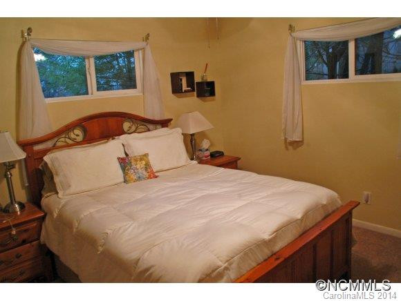 146 Azalea Way - Photo 10