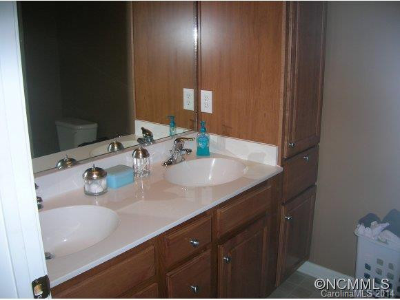 112 Old Salem Court - Photo 7